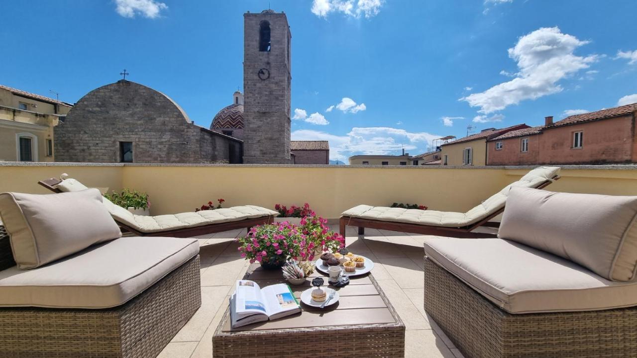 La Casa Del Pittore Olbia Kültér fotó