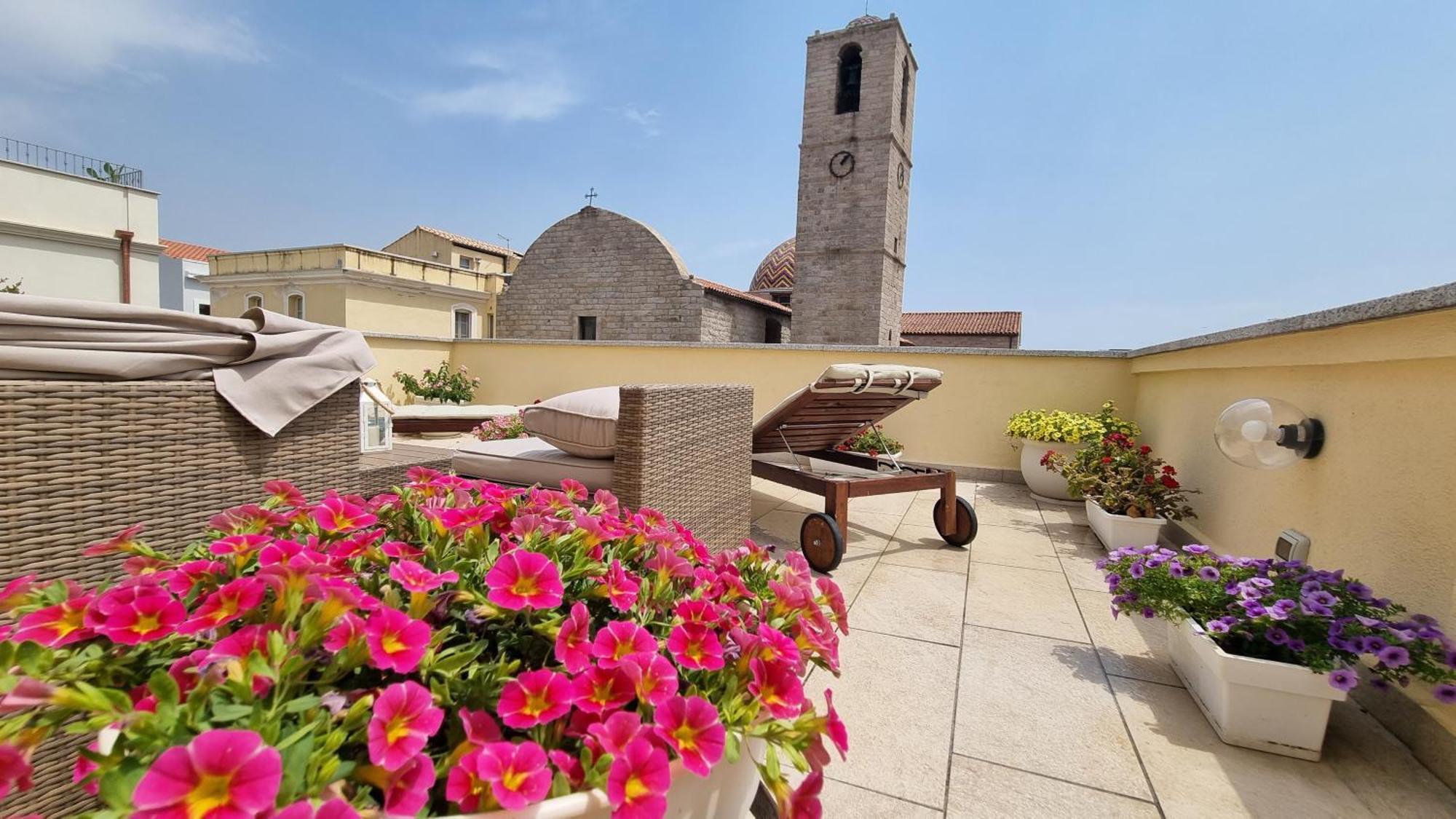 La Casa Del Pittore Olbia Kültér fotó